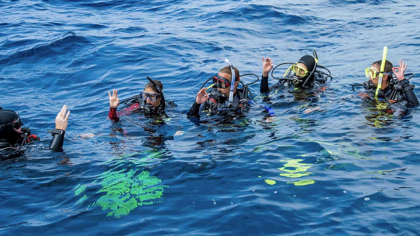 Formations padi à Koh Lanta Divemaster Koh Lanta / devenir professionnel PADI plongée